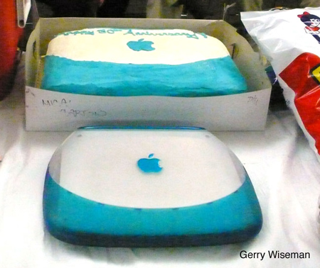Clamshell-cake